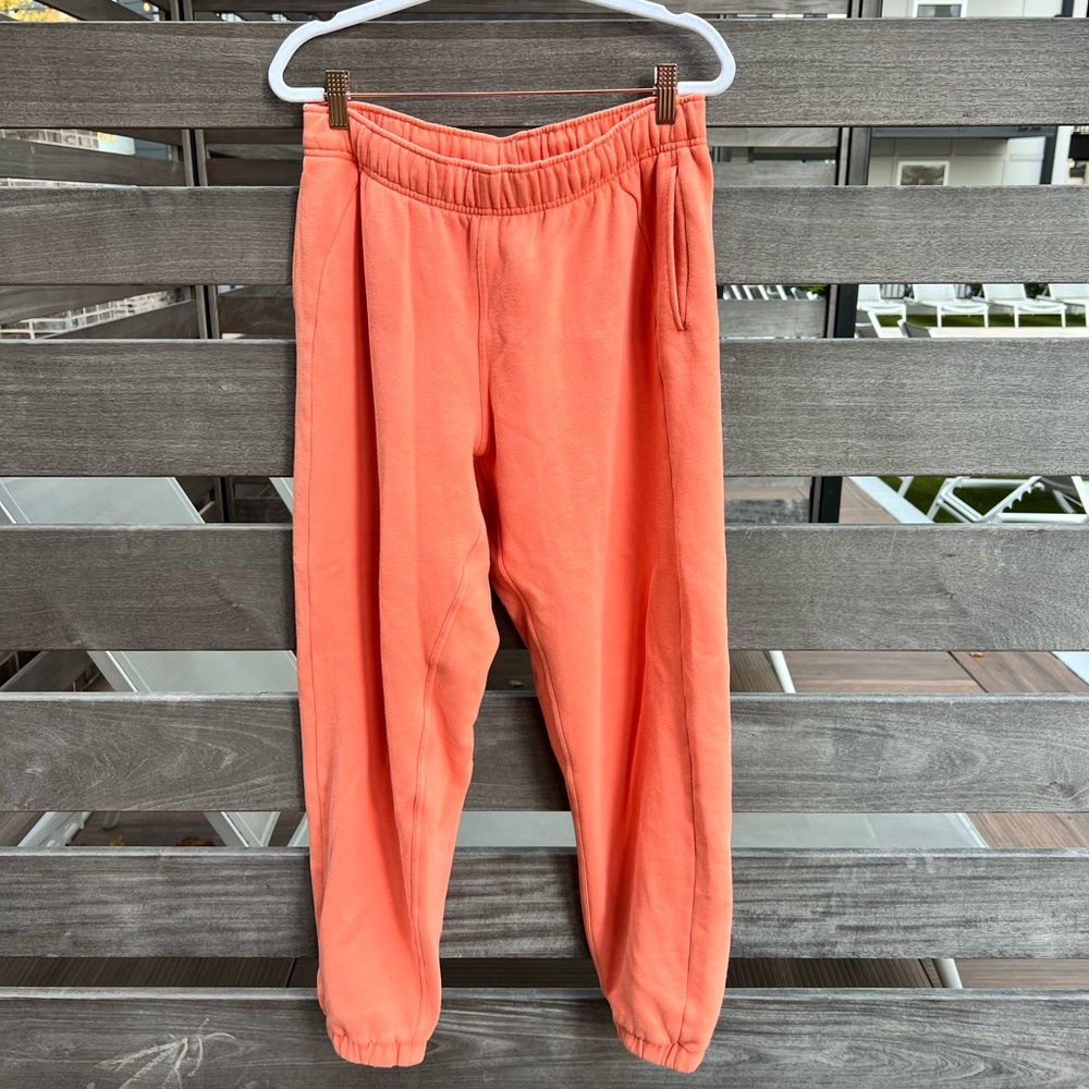 Lululemon Jogger Pants size M